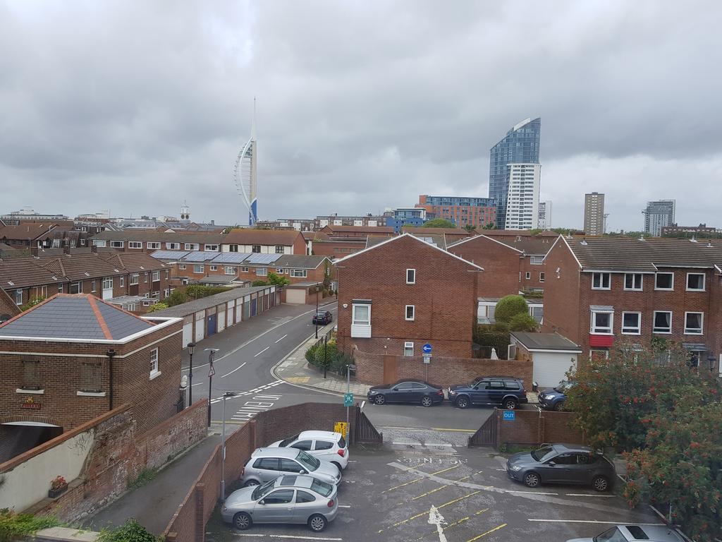 Braganza House Portsmouth Exterior foto